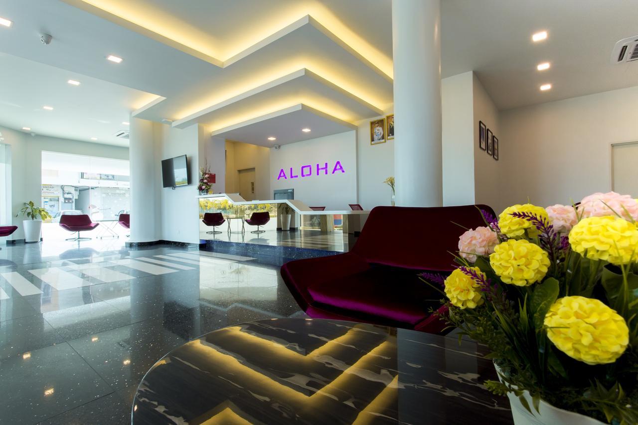 Aloha Hotel Sdn Bhd Pontian Kechil Exterior foto